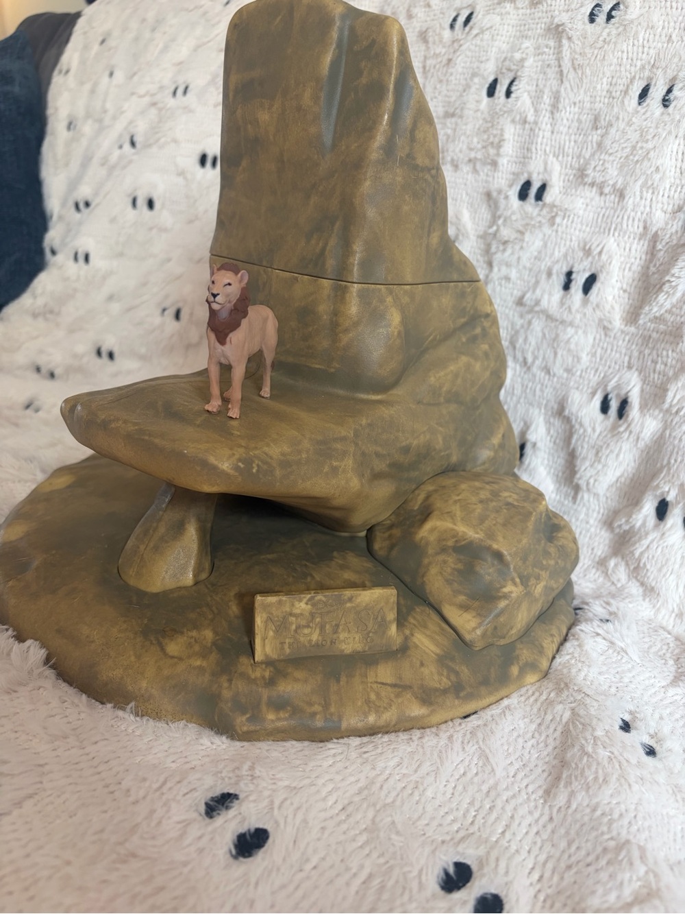 Disney Mufasa The Lion King Pride Rock Popcorn Bucket Theatre Exclusive New